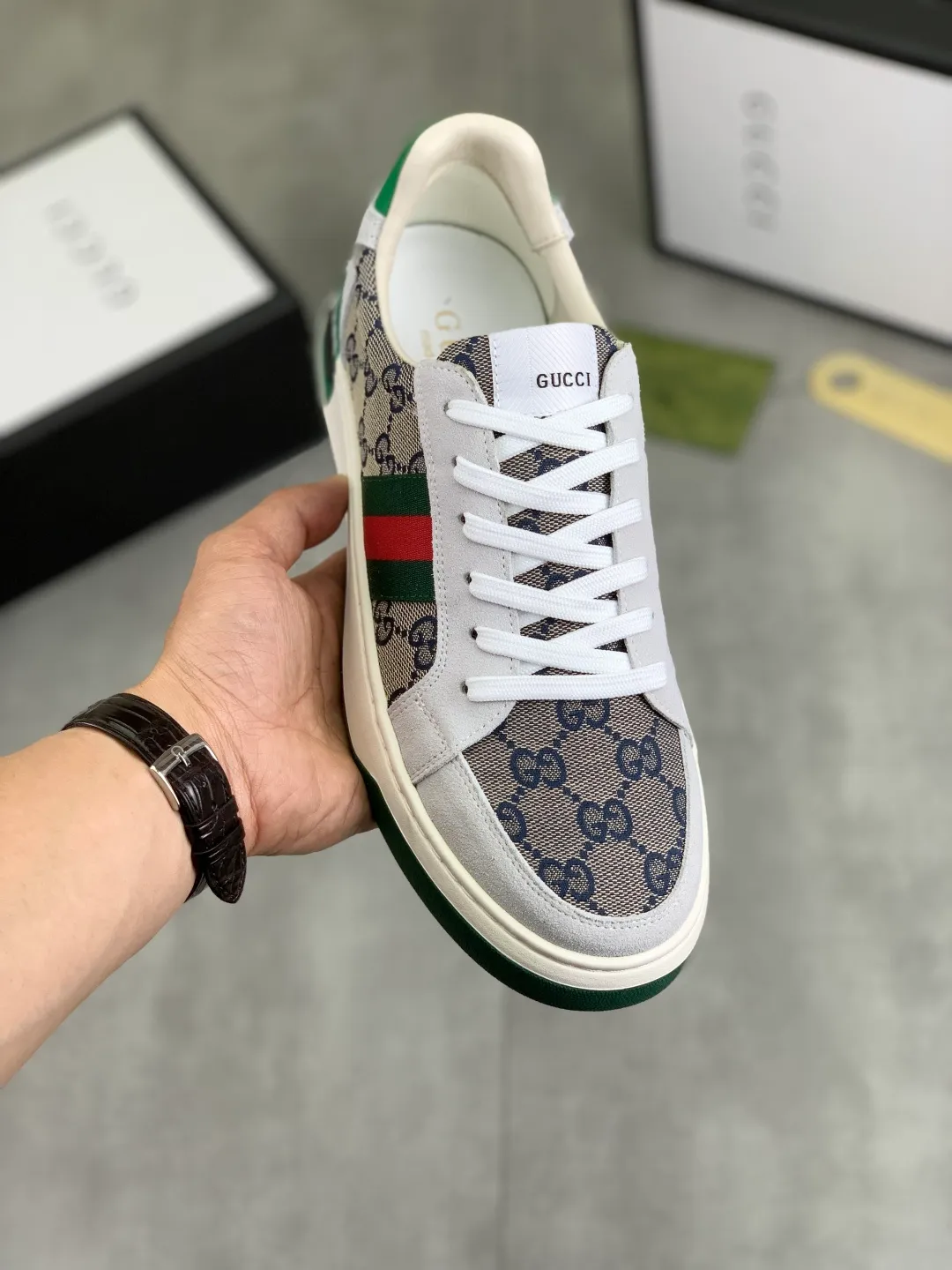 Men's men's shoes 💰P420💰【New model】 🆘 The latest model from Gucci official website🎁Classic casual and fashionable men's shoes👟Best model💥The style is simple and elegant, exclusive for trendy men. Unique official website latest brand elements👑Gucci original decoration, fashionable and generous, the fabric is made of original soft calfskin➕Comfortable soft pigskin lining ✅Wear-resistant rubber outsole specified on the official website_Full of elasticity, the classic model taken at the counter 🎬Color: 3️⃣colors available😍Number of codes: 38-44 (45 46 customized)